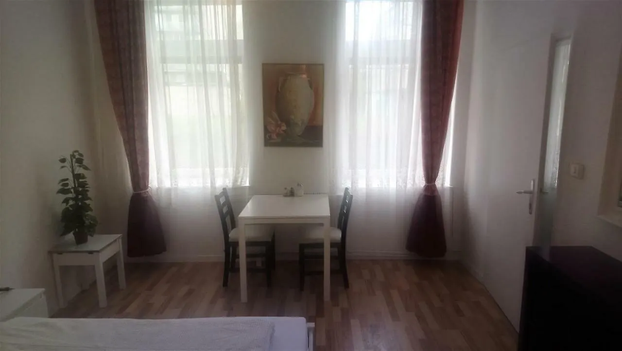 Fully Furnished Apartment Viyana